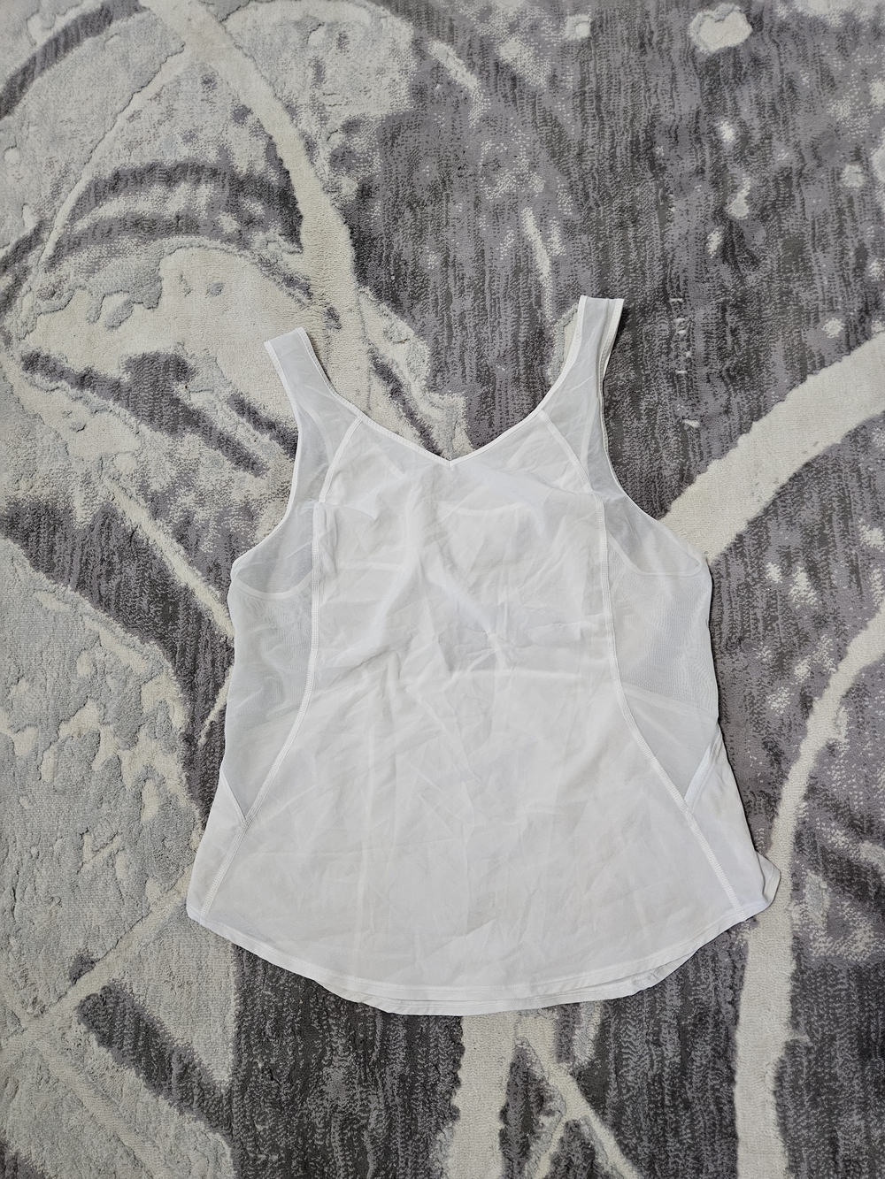 Lululemon Women’s White Mesh Camisole Tank Top Size 6